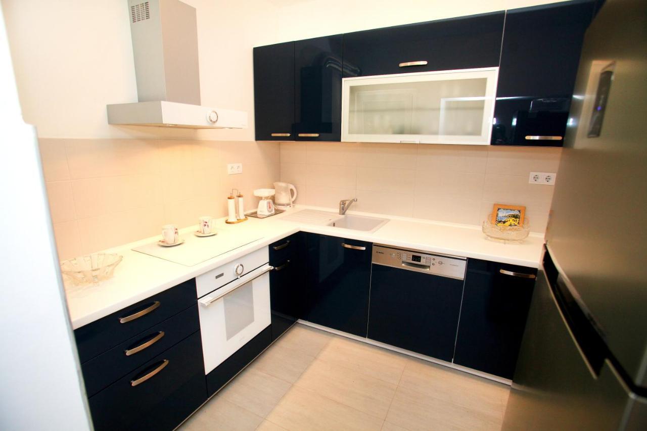 Apartments Nakir Slatine Pokoj fotografie